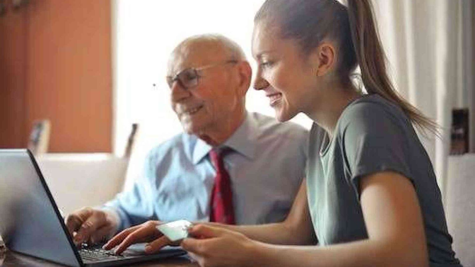 Redditi di lavoro autonomo e cumulo con la pensione