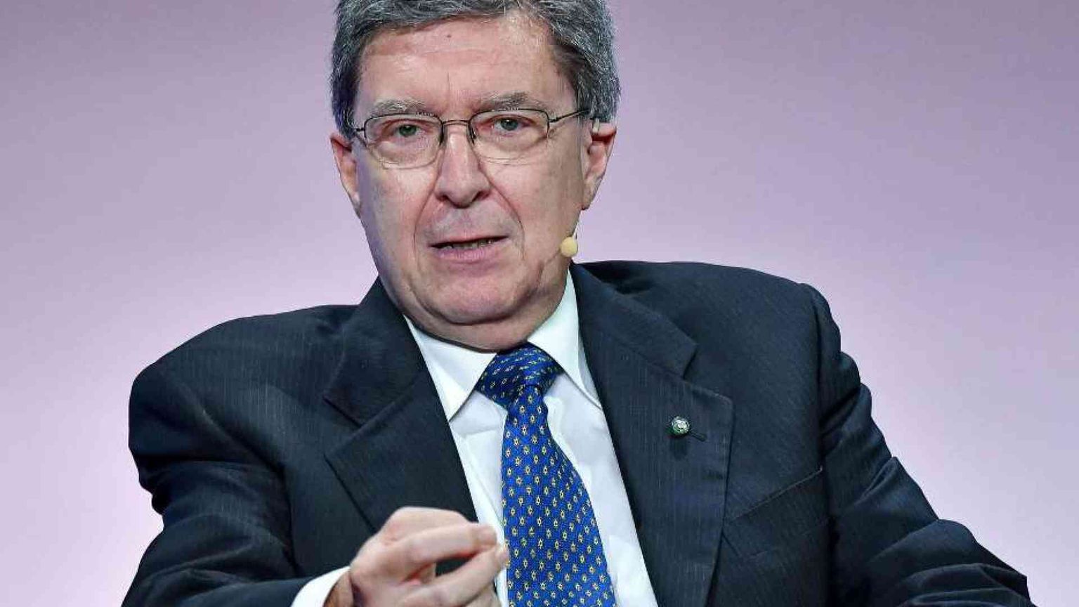 Accanto a istituzioni e società per uno sviluppo vero e buono