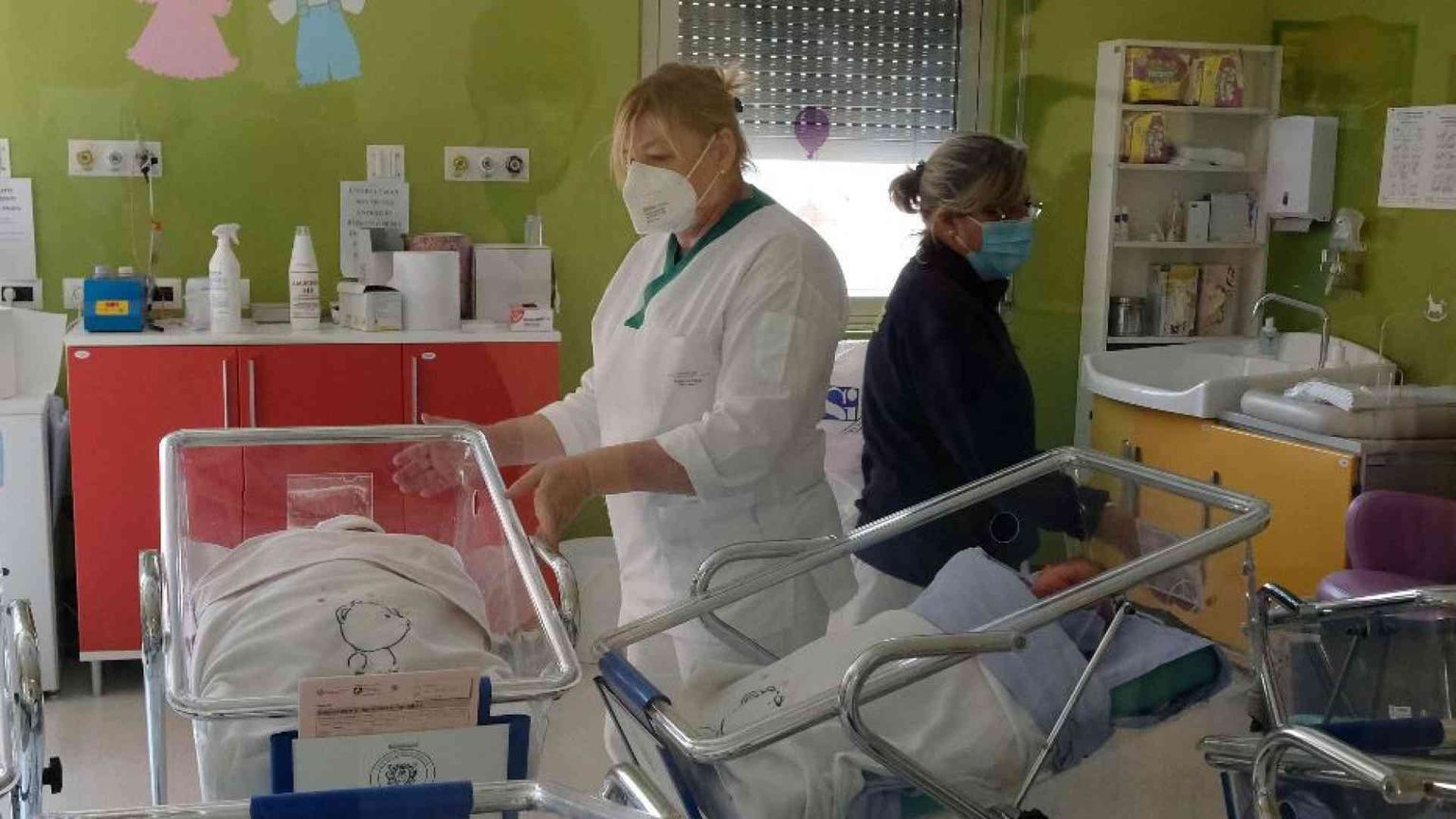 Italia senza nascite, male anche il 2022. «Ora politiche per i più giovani»