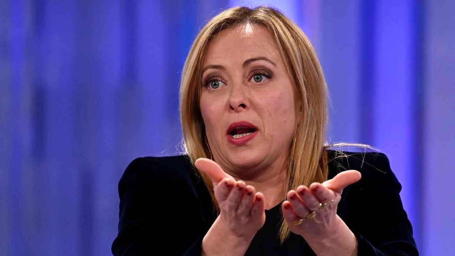 Scontro sul Reddito e la Ragioneria «riscrive» la manovra