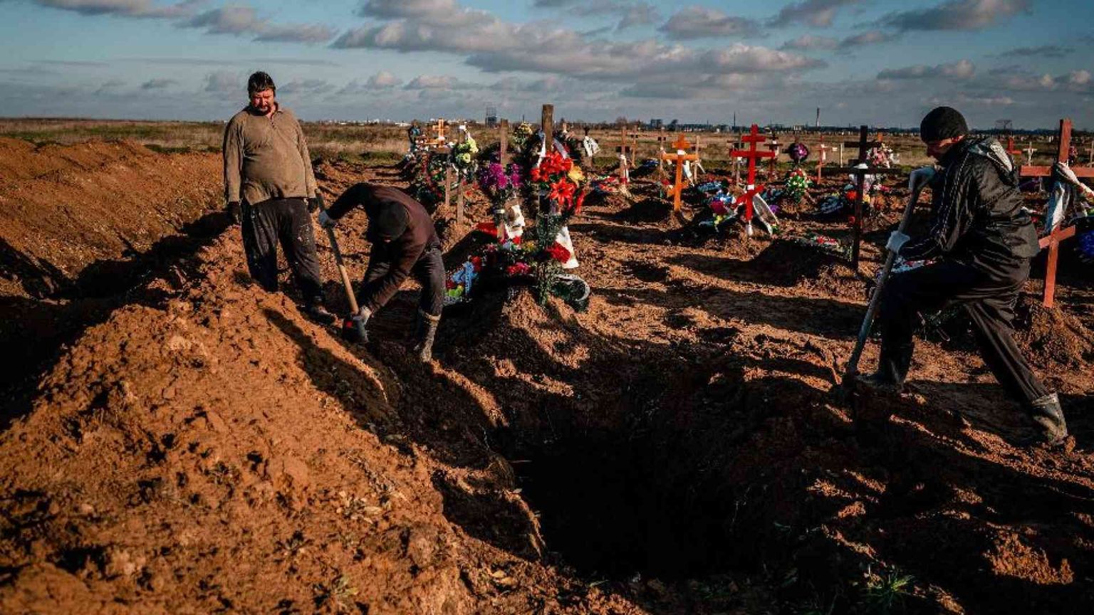 Fine anno di fuoco e missili sull’Ucraina. No di Lavrov alla pace di Zelensky