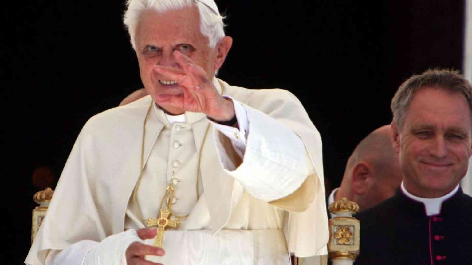 «Quando Benedetto ci disse: ragazzi, non sia lo specchio a dire chi siete»