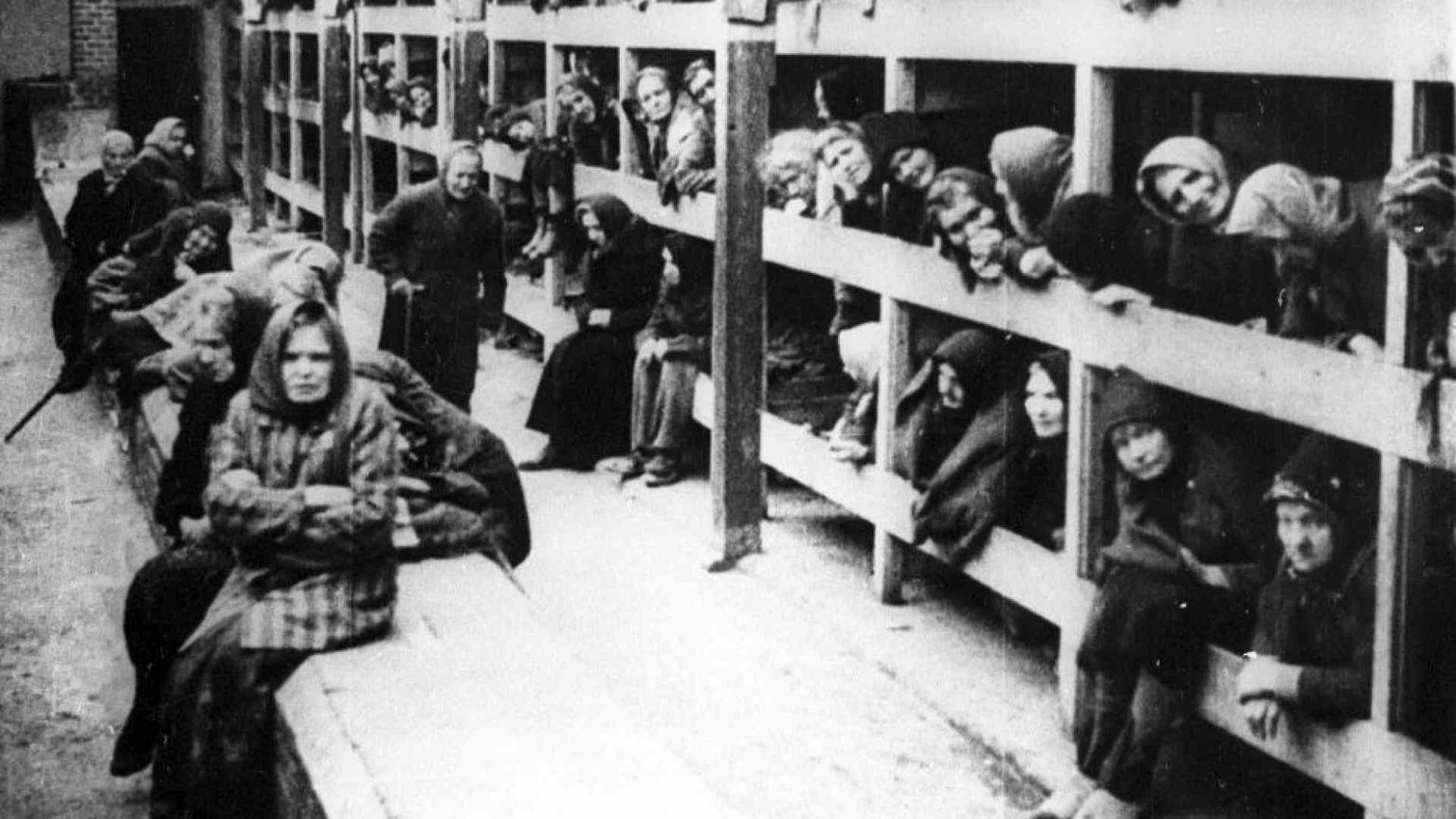 Il silenzio tragico dei sopravvissuti al lager