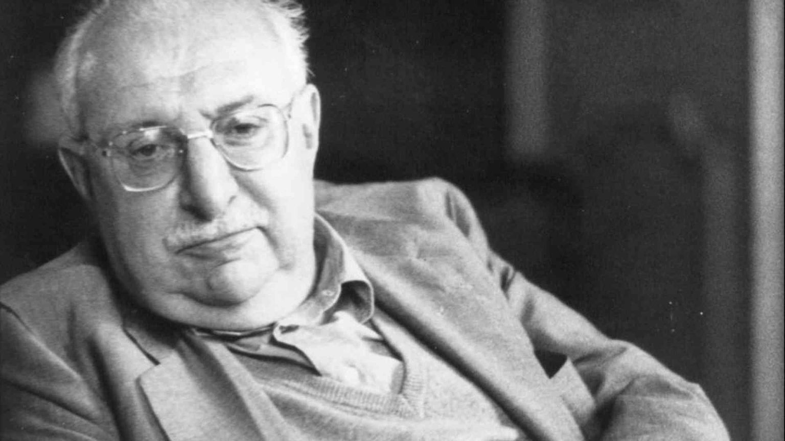 I giochi di specchi di Giorgio Manganelli