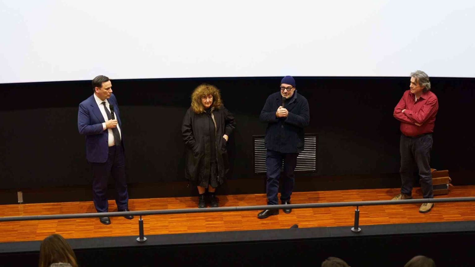 Rosi racconta "In viaggio", il film sulle missioni di Papa Francesco