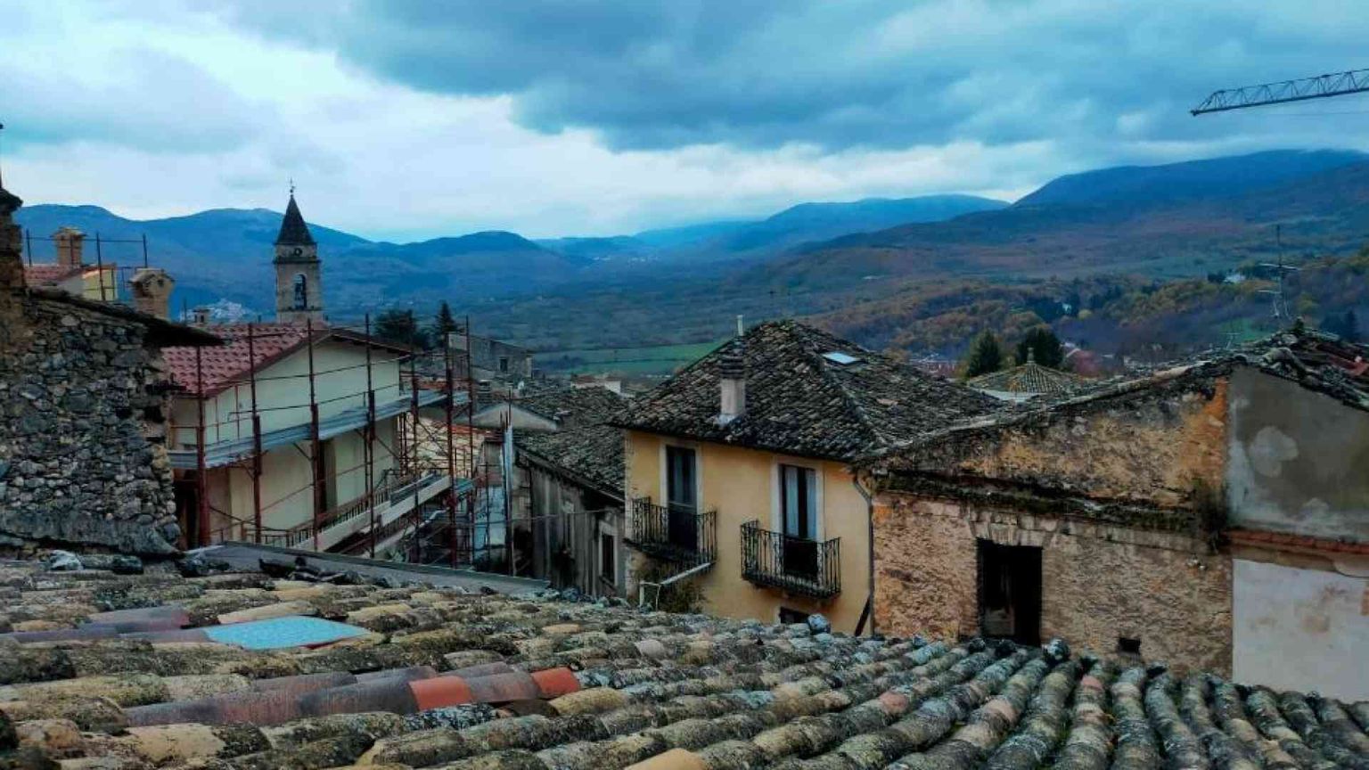 Nel borgo più spopolato d'Abruzzo la comunità riparte dai ricercatori