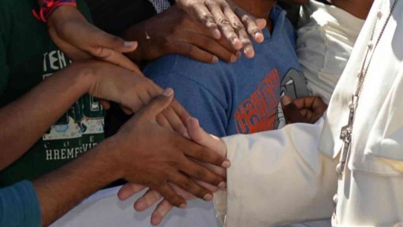 Giornata delle comunicazioni, il Papa: saper parlare con il cuore