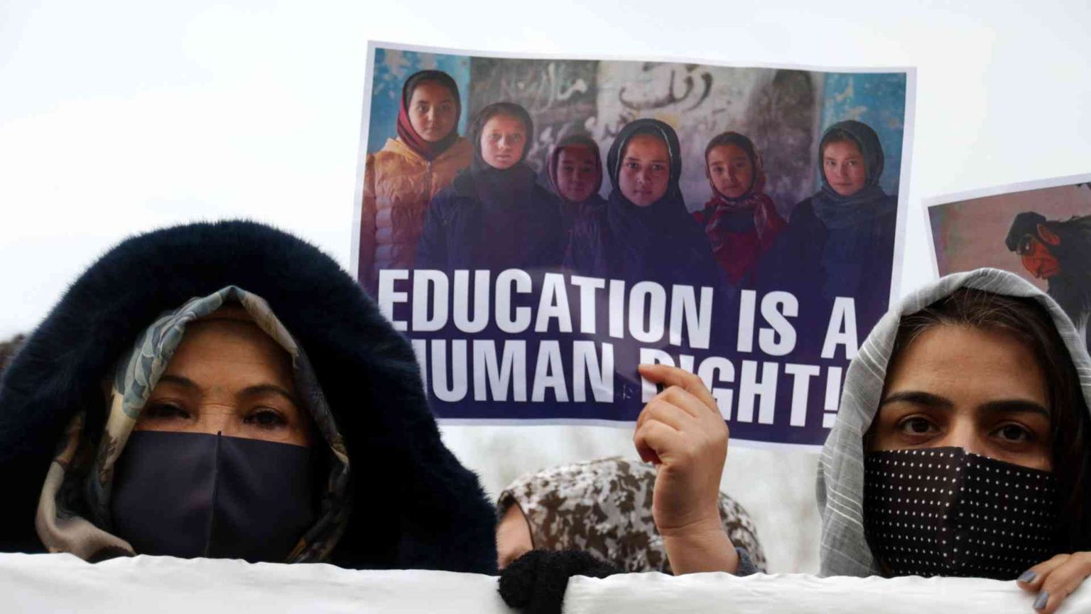 Maratona di lettura per le donne afghane e iraniane