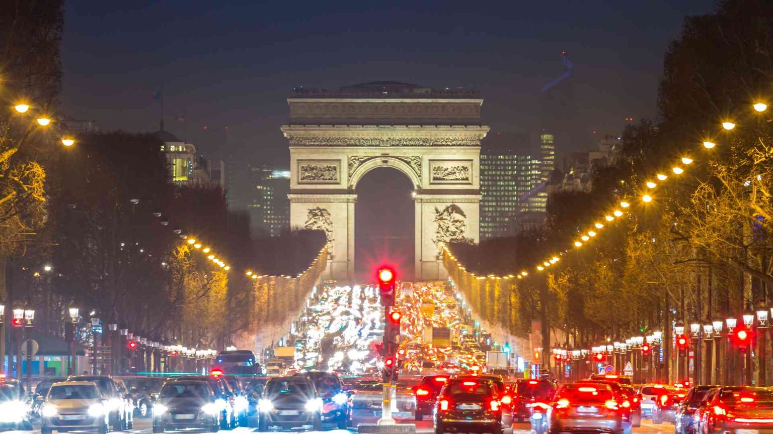 La rivoluzione francese spinge l'auto elettrica per tutti