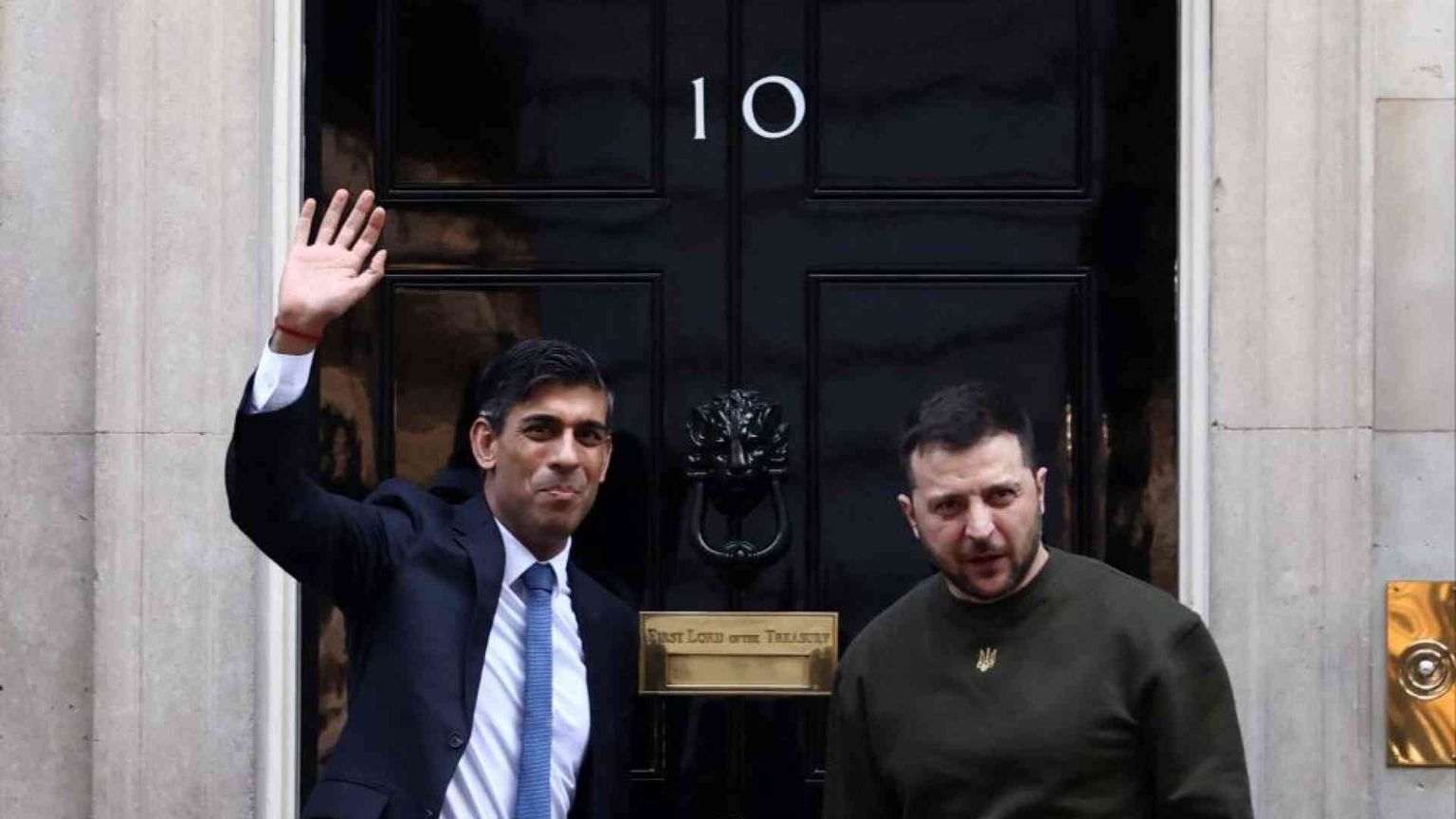 Tour europeo di Zelensky a caccia di armi, soprattutto aerei