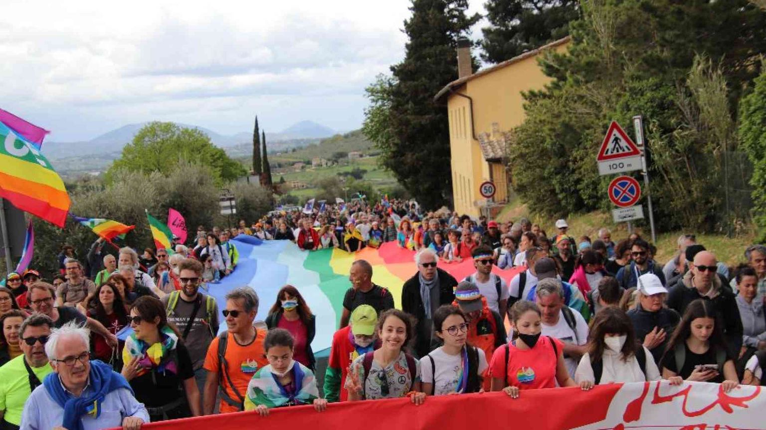 Con il Papa, rinnoviamo l'appello per ottenere il cessate-il-fuoco