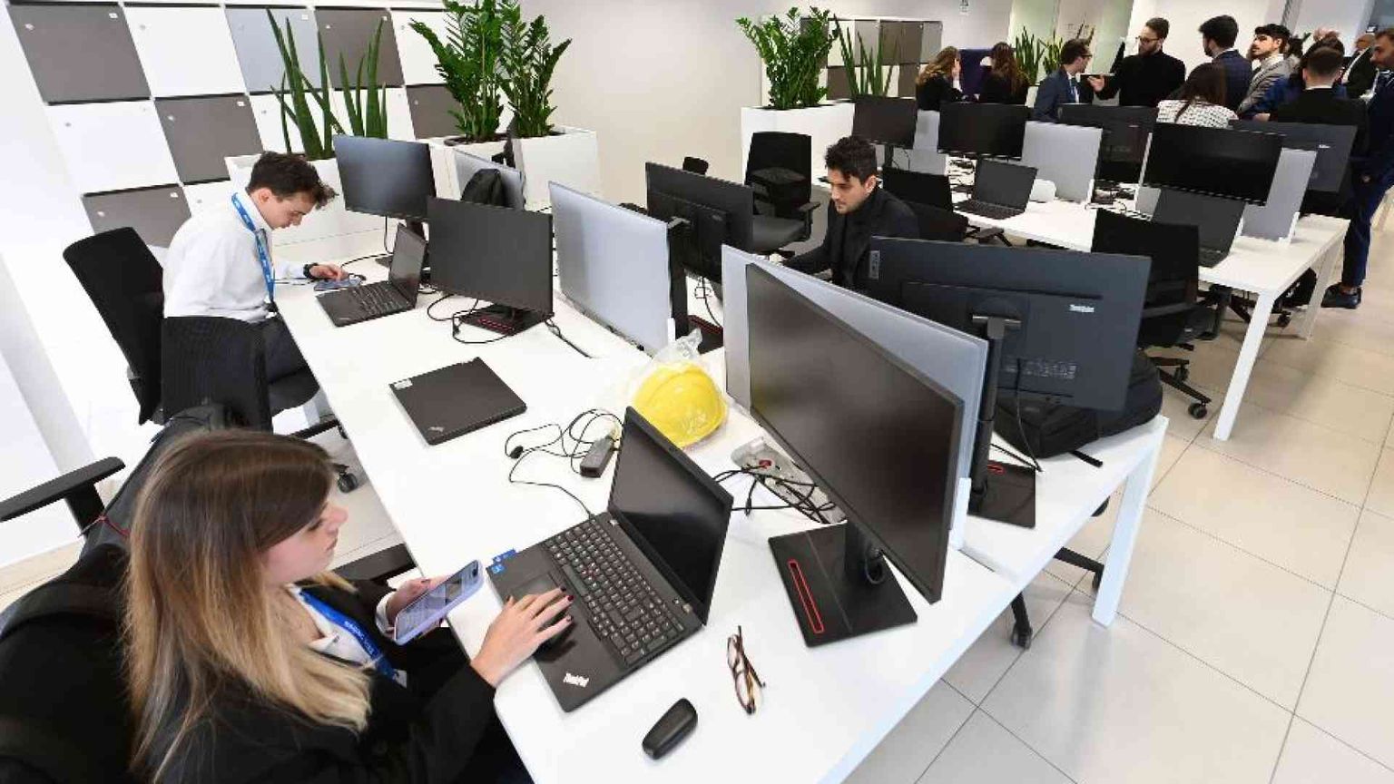 Legge Biagi, il bilancio difficile di una norma mai completata