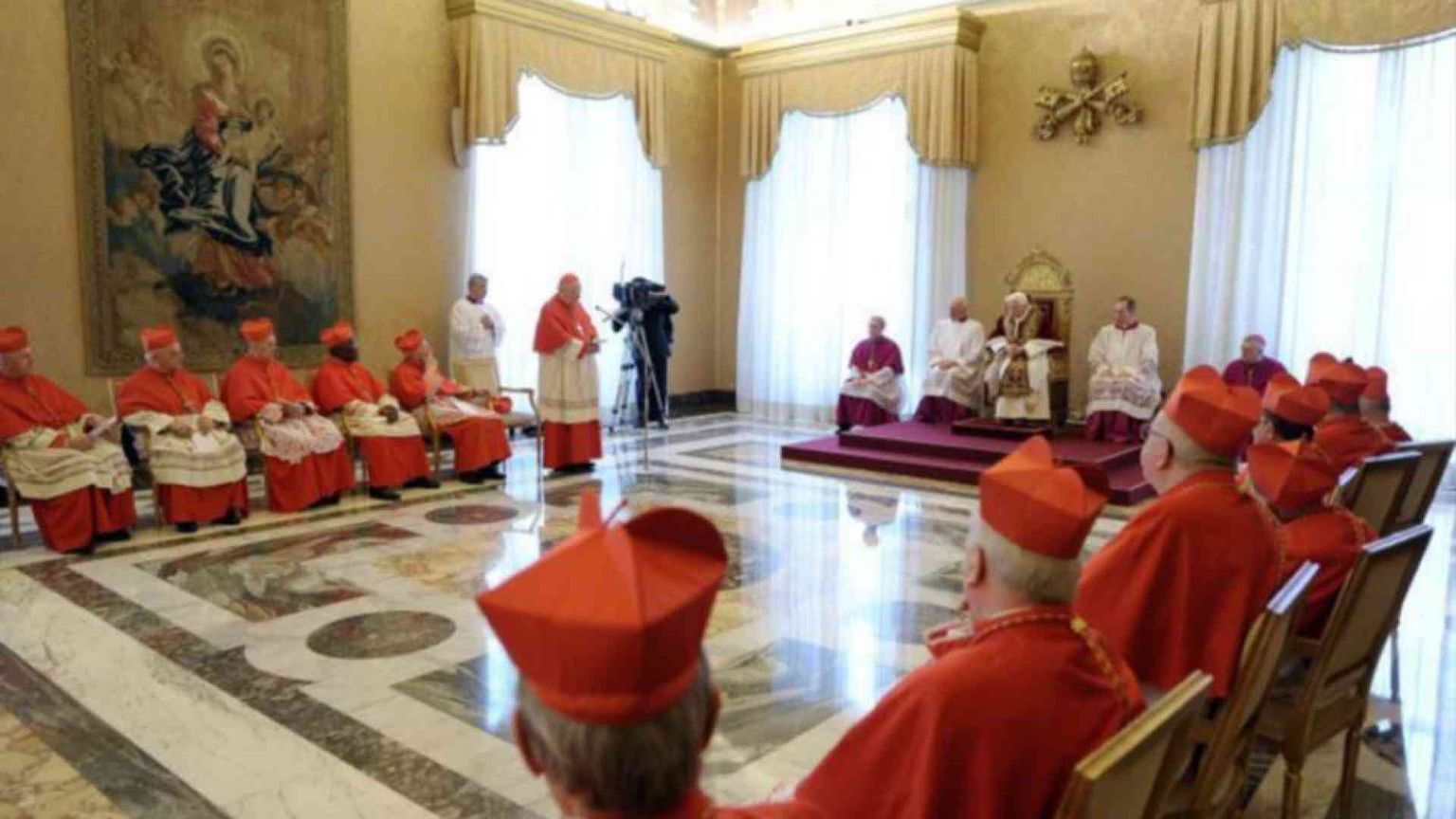 Dieci anni fa la storica rinuncia pronunciata da Benedetto XVI