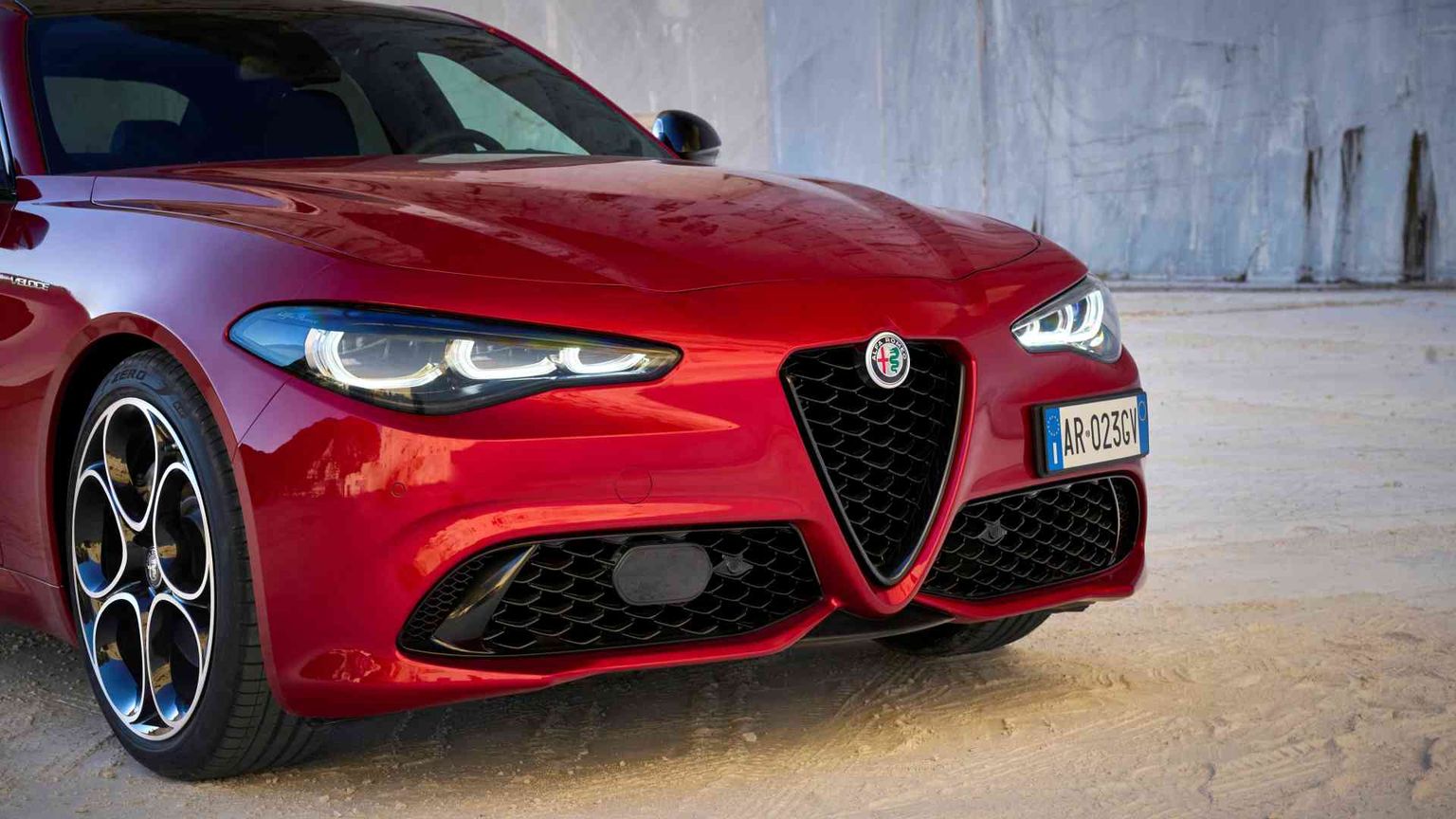 L'estetica oltre il piacere: ecco il nuovo look di Giulia e Stelvio