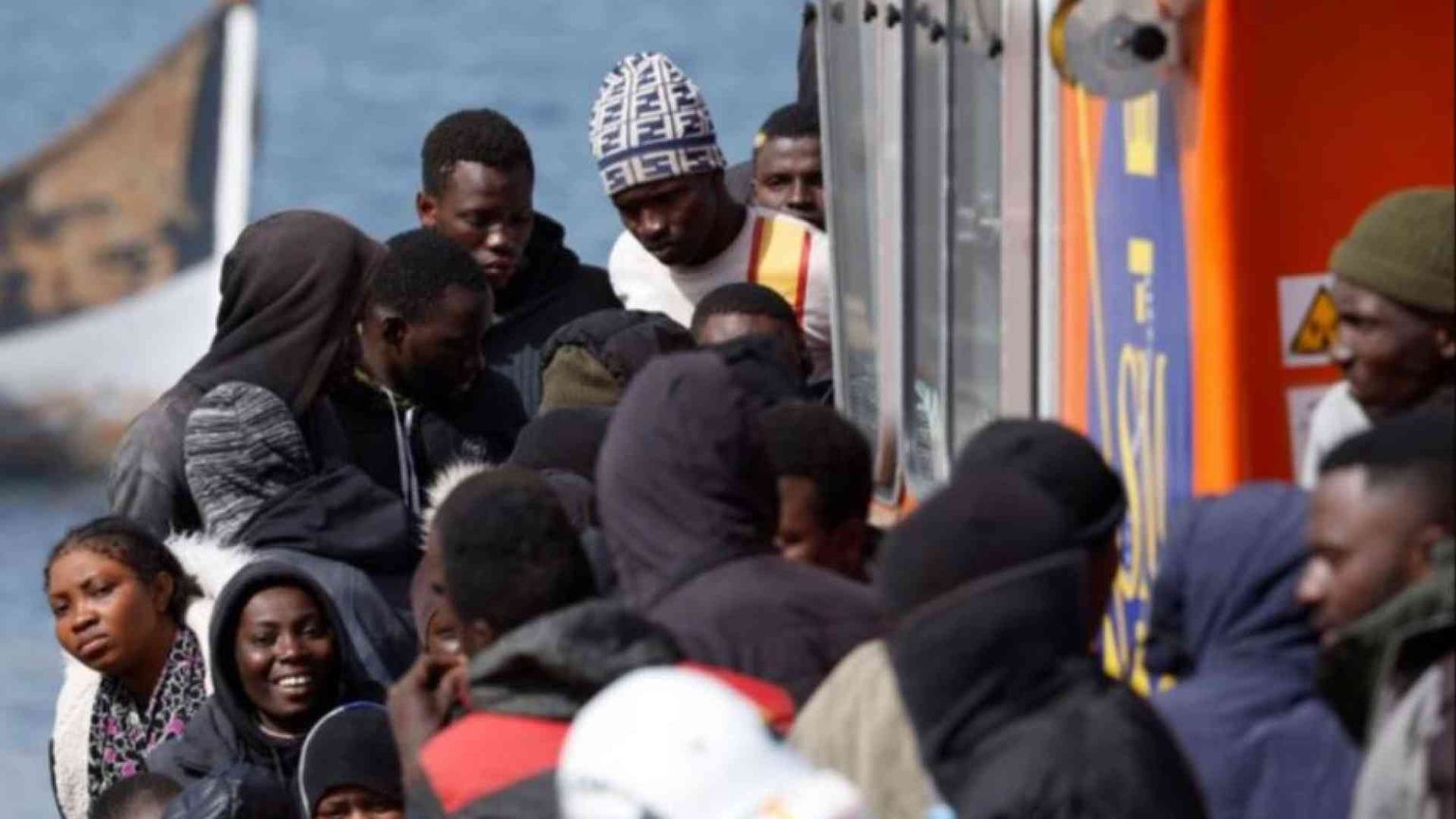 «Assistere i naufraghi è un obbligo», dai giudici di Catania stop al governo