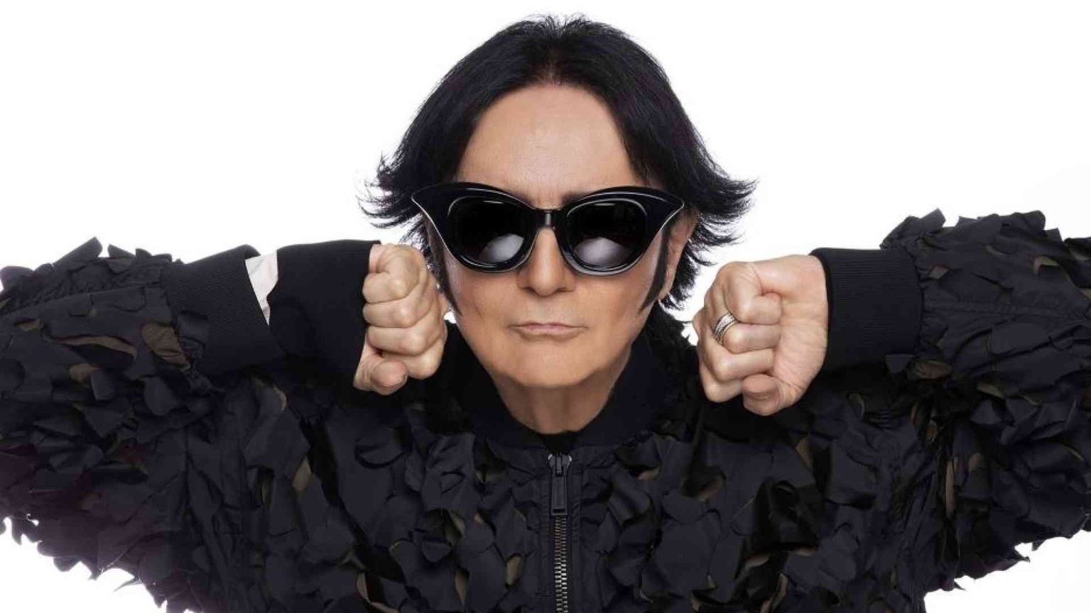 Renato Zero: "Trasgressione a Sanremo? Ragazzi allo sbaraglio"