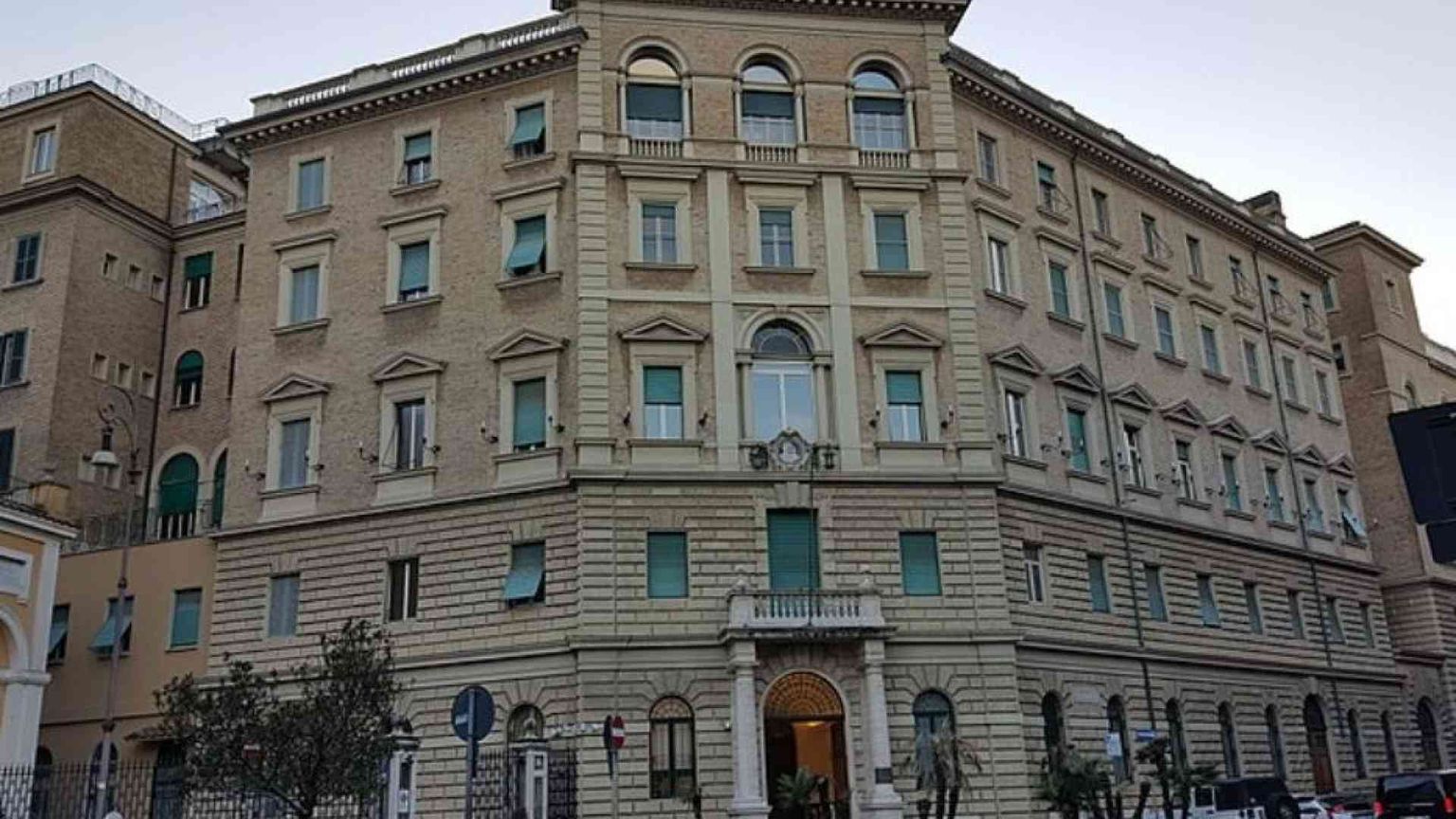 Nuove denunce di abusi. I gesuiti: processo e misure più rigide