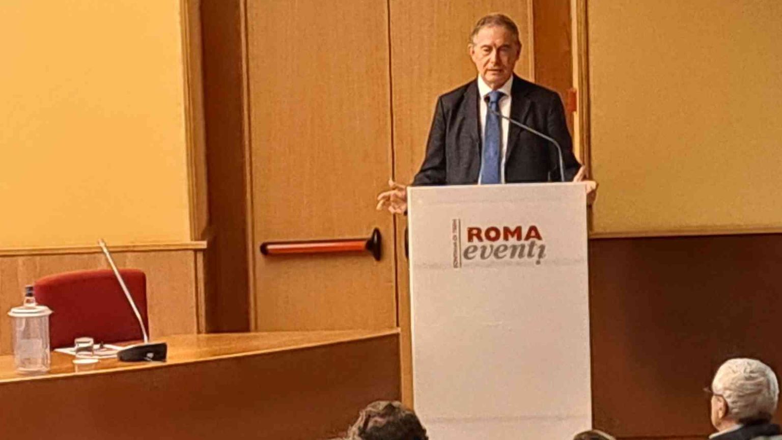 Urso: «Su elettrico pragmatismo o passiamo dalla padella alla brace»