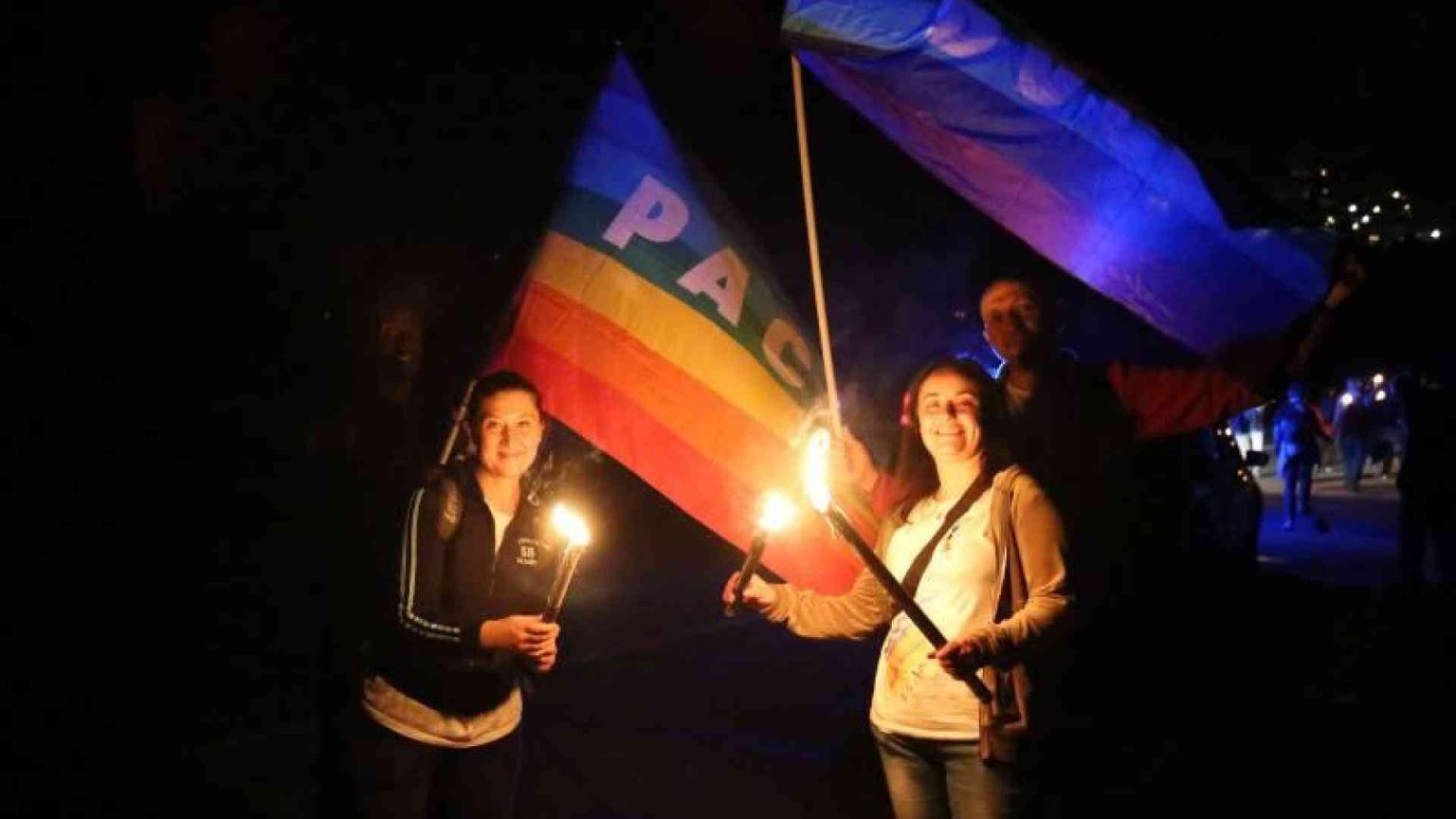 Perugia-Assisi, la notte della marcia: «La politica può fermare la guerra»