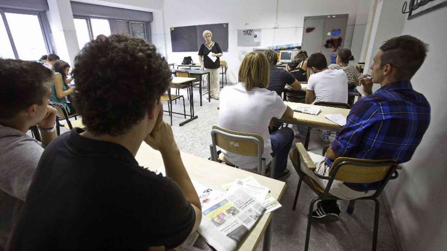 Senza diploma (e senza futuro). L'Italia che non finisce la scuola