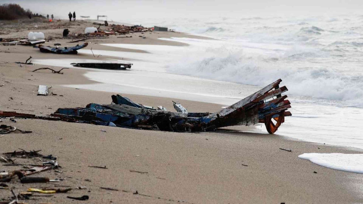 Il naufragio di Cutro, parte l'inchiesta sui ritardi nei soccorsi