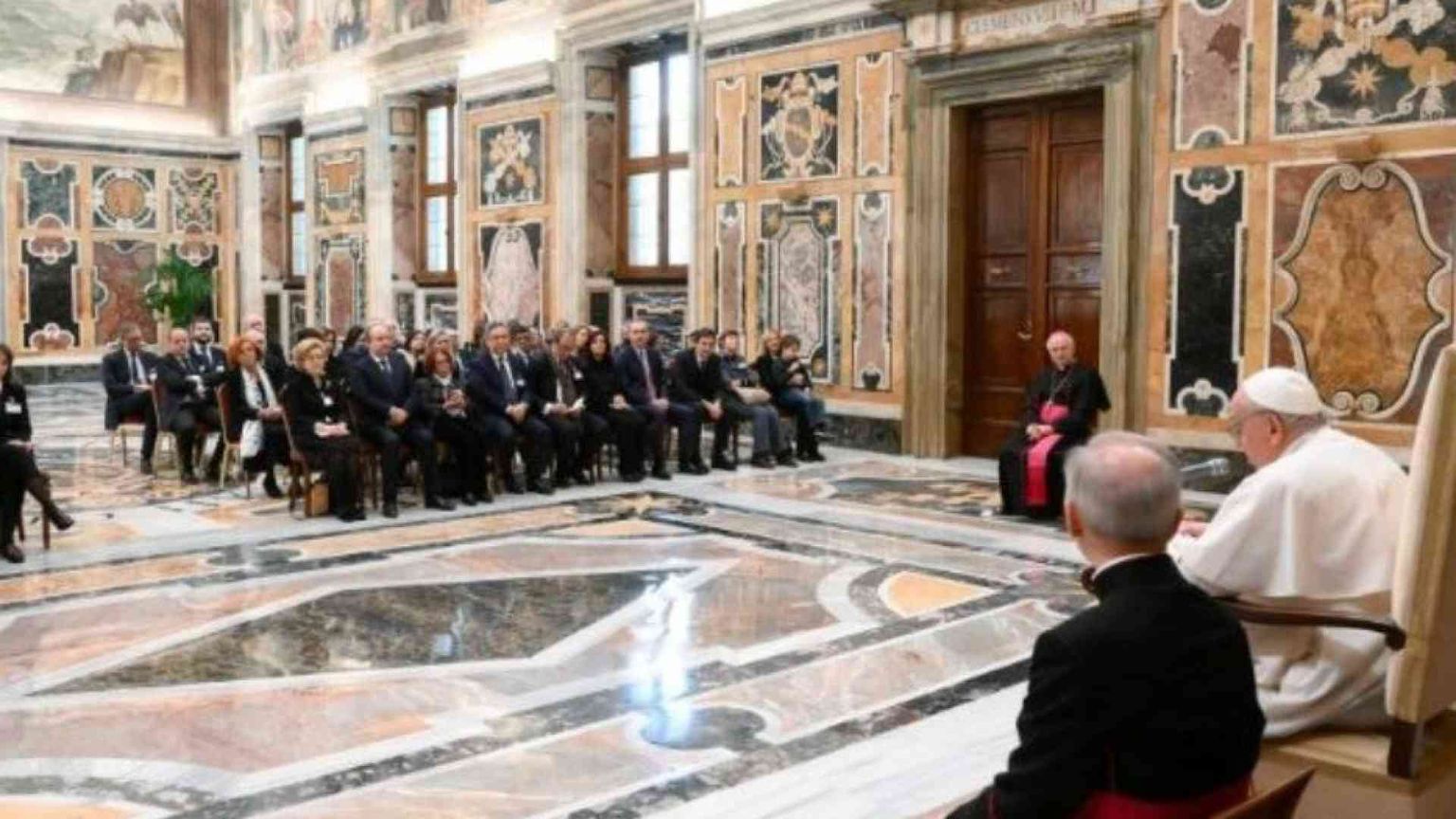 Papa Francesco e le donne: denunciamo le ingiustizie a cui sono sottoposte