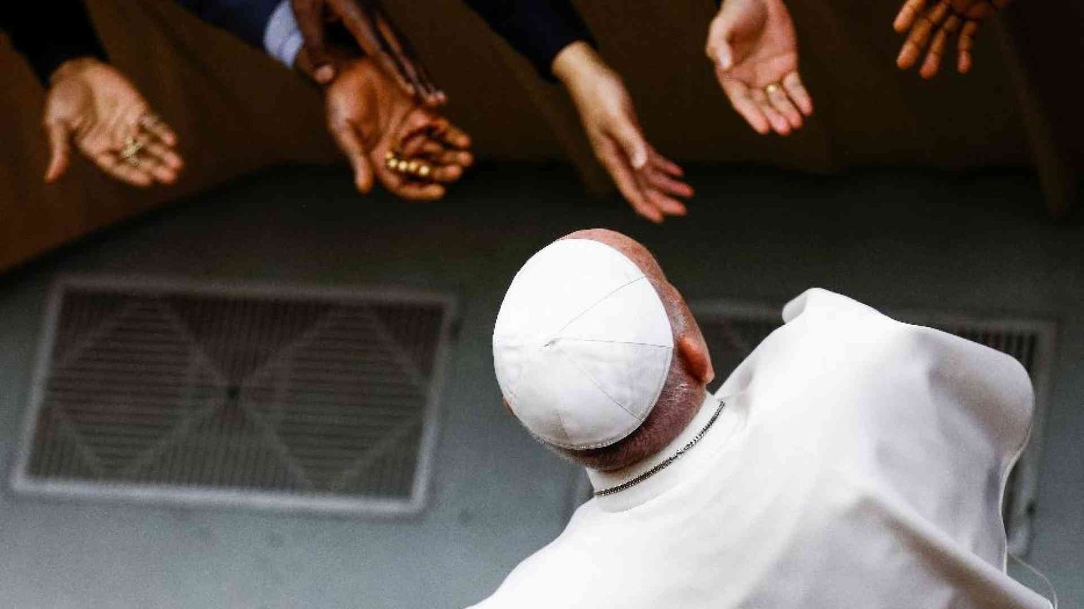 Nella pratica degli Esercizi il modo di procedere di papa Francesco