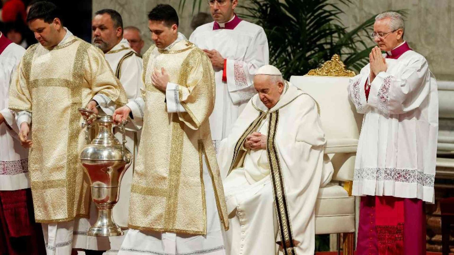 Il Papa: il sacerdote non è uomo di lamenti, ma dell'armonia di Dio