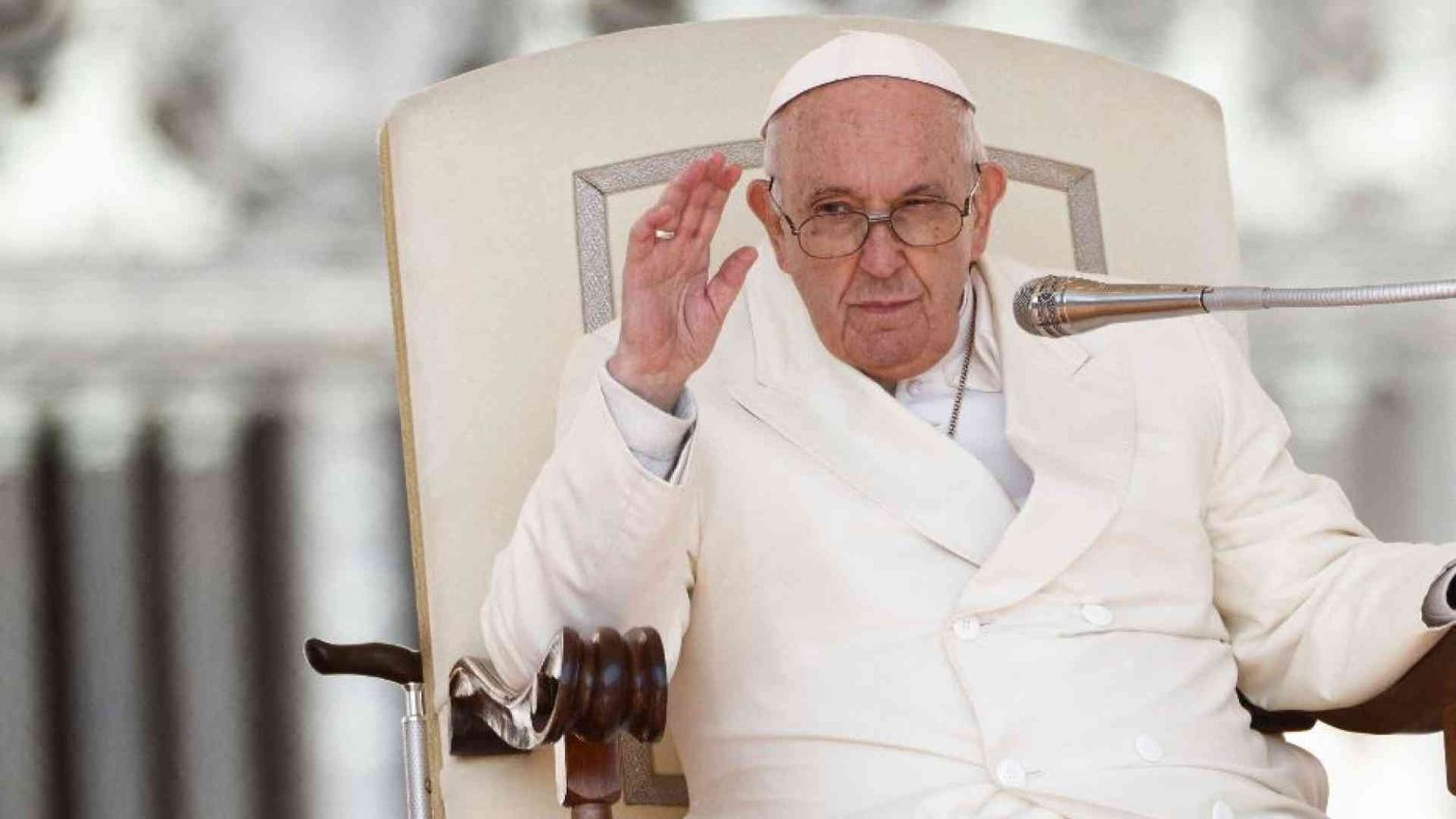 Papa Francesco: non si deve mai uccidere in nome di Dio