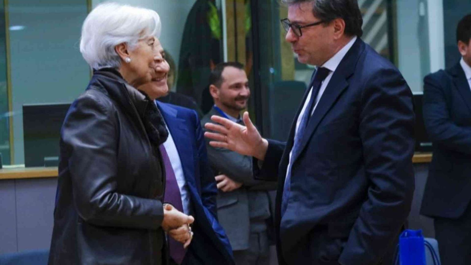 Il debito pubblico è sceso al 144,4% del Pil