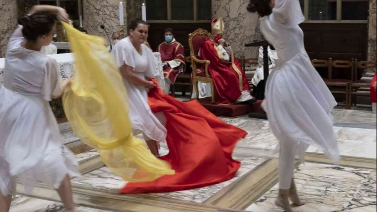La danza della vita da cui l'esule viene estromesso
