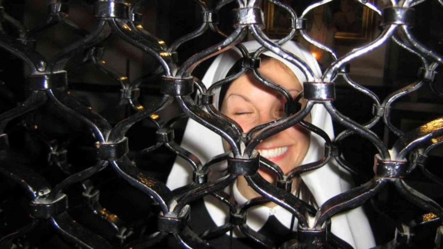 Paola e Angelo, da “promessi sposi” a “promessi a Dio”. Ora suora e prete