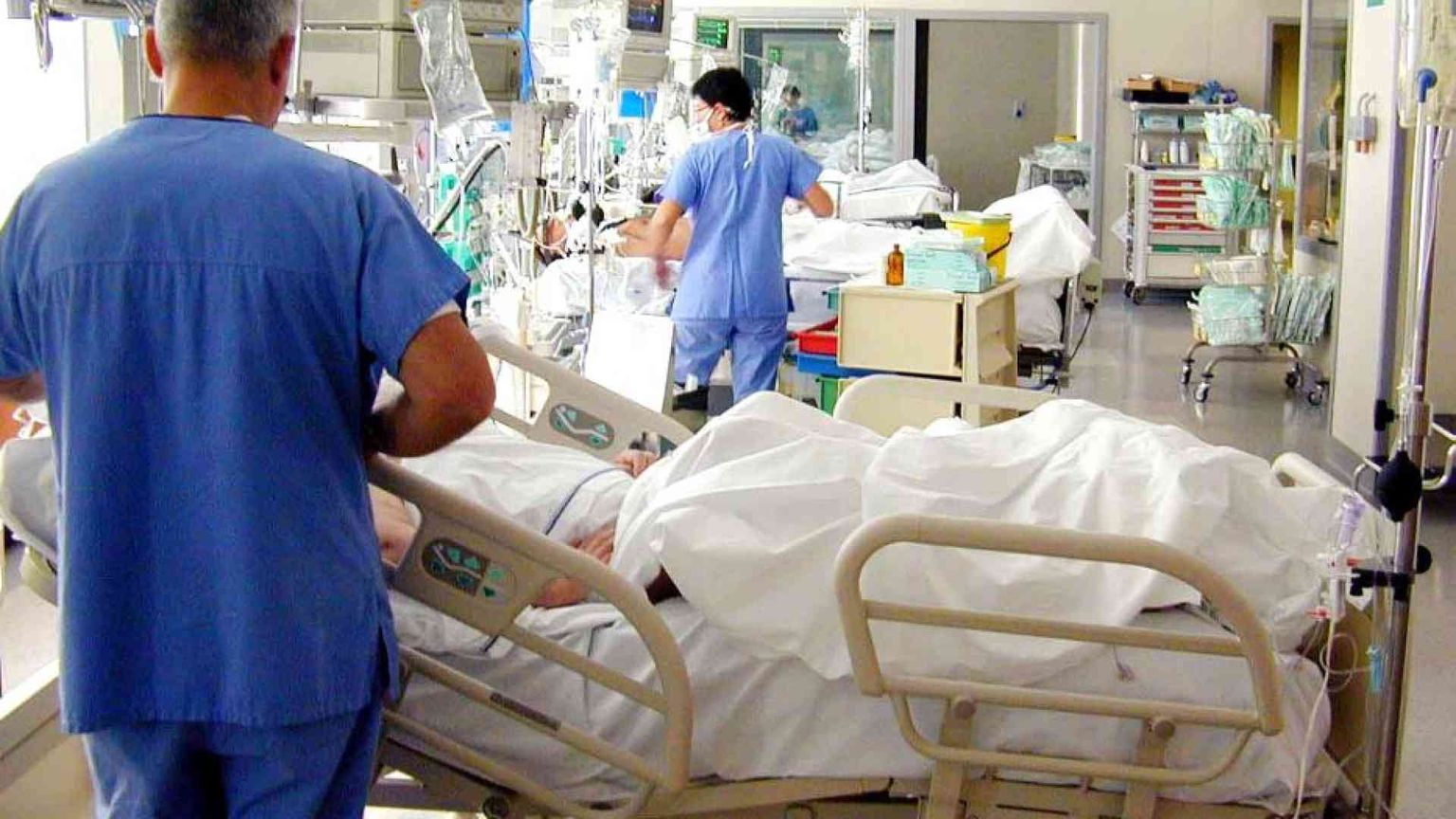 In stato vegetativo, cure interrotte? La vita di Andrea in mano al giudice