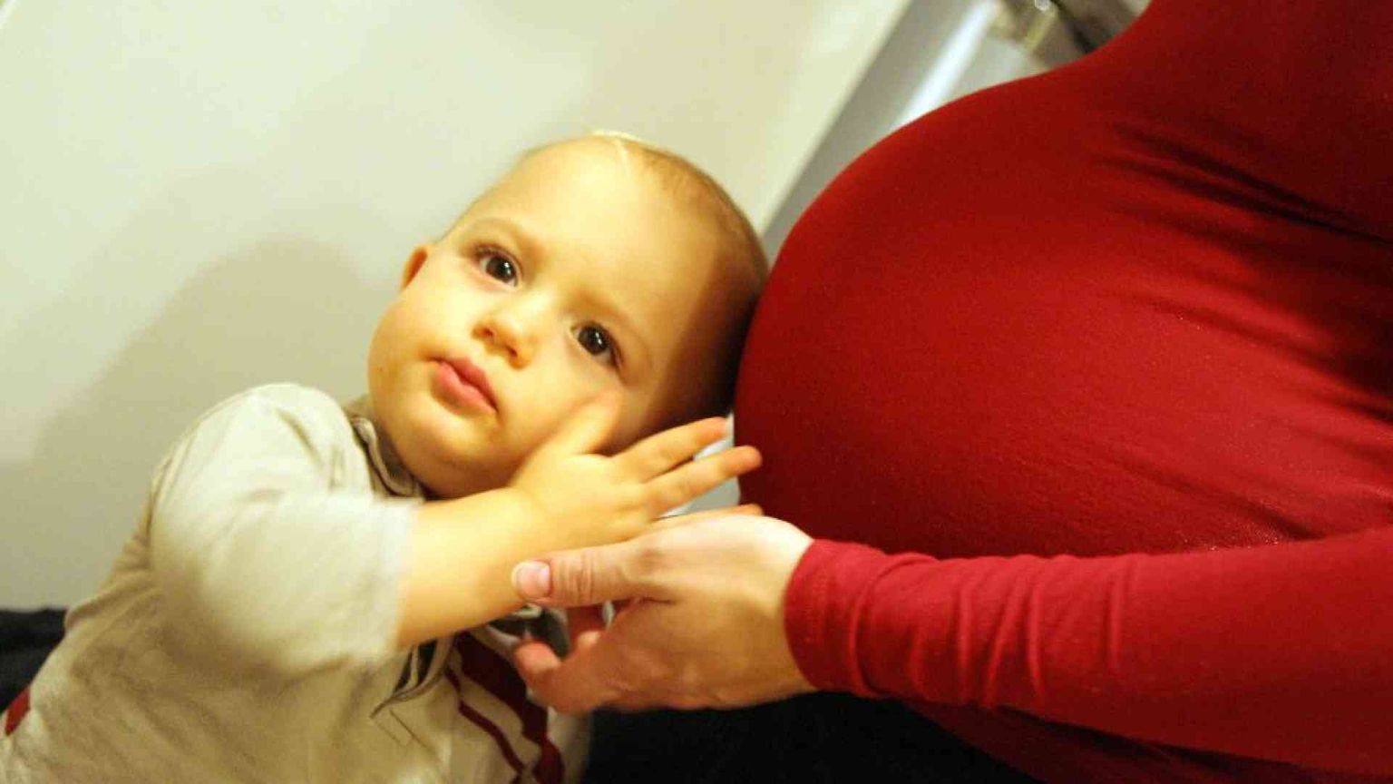 «Maternità e femminismo: dove abbiamo sbagliato?»