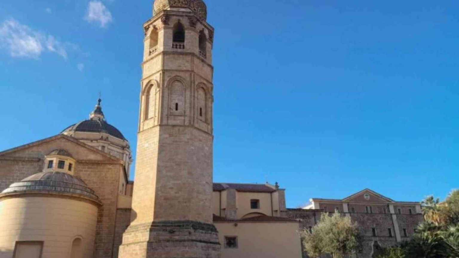 Oristano, il parroco denuncia sacerdote che abusò di lui in Seminario