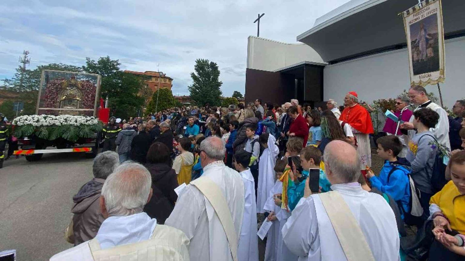 La Madonna di San Luca anche nel deposito degli autobus