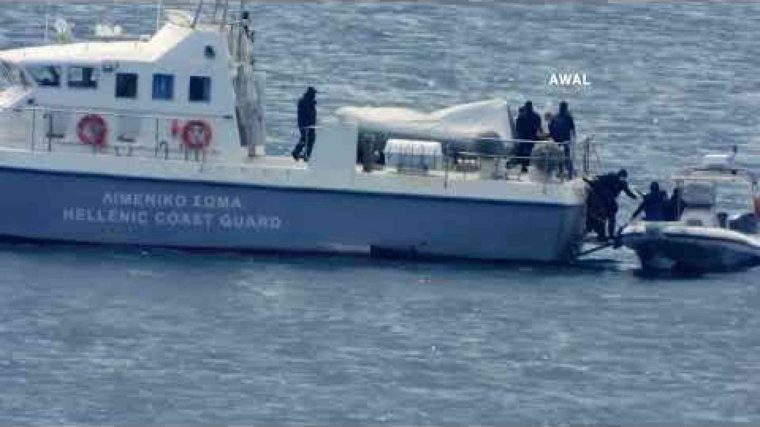 New York Times: «La Grecia respinge i migranti in mare e li lascia alla deriva»