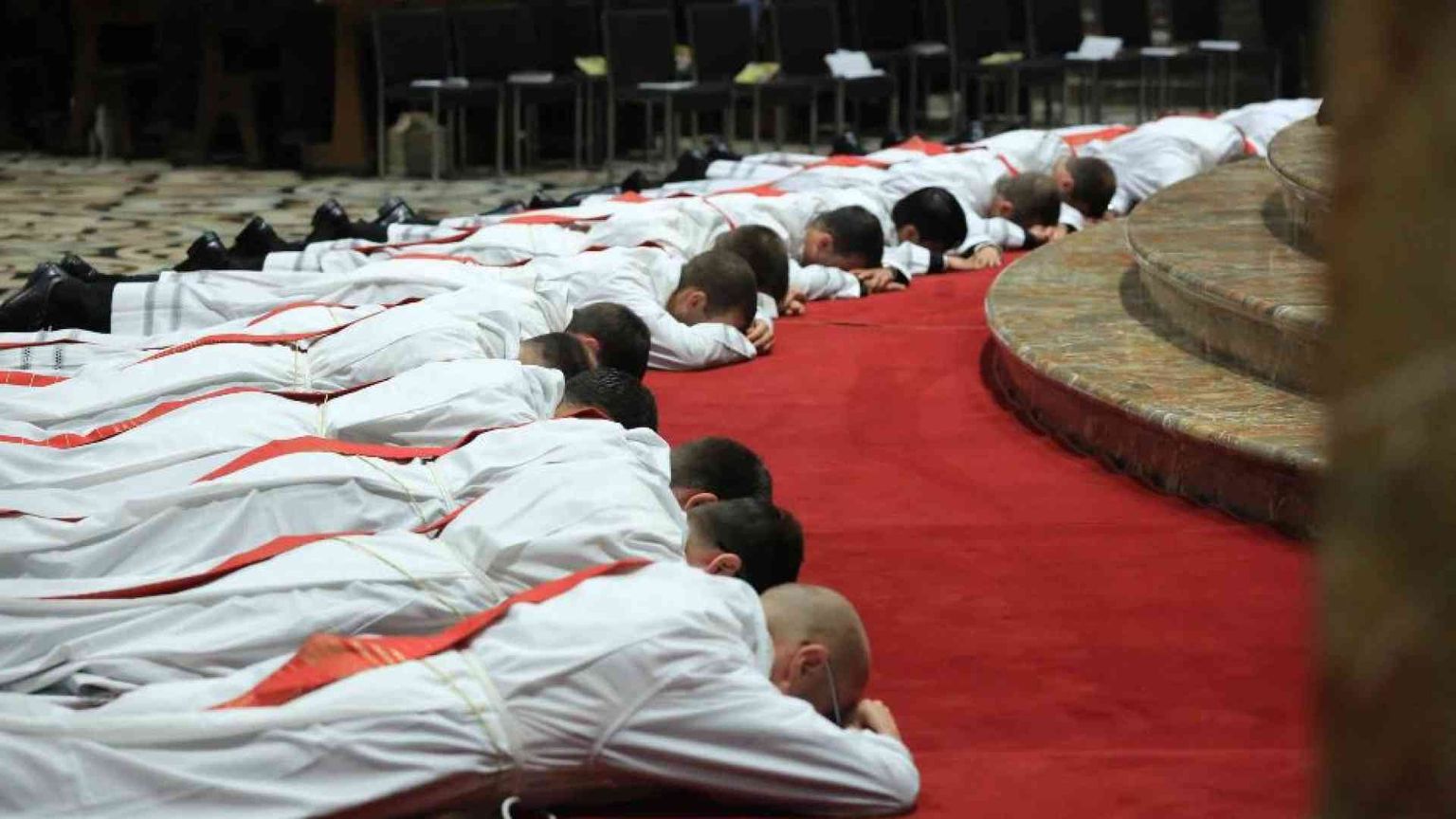 Nessun prete sotto i 30 anni? Un avviso, non una previsione