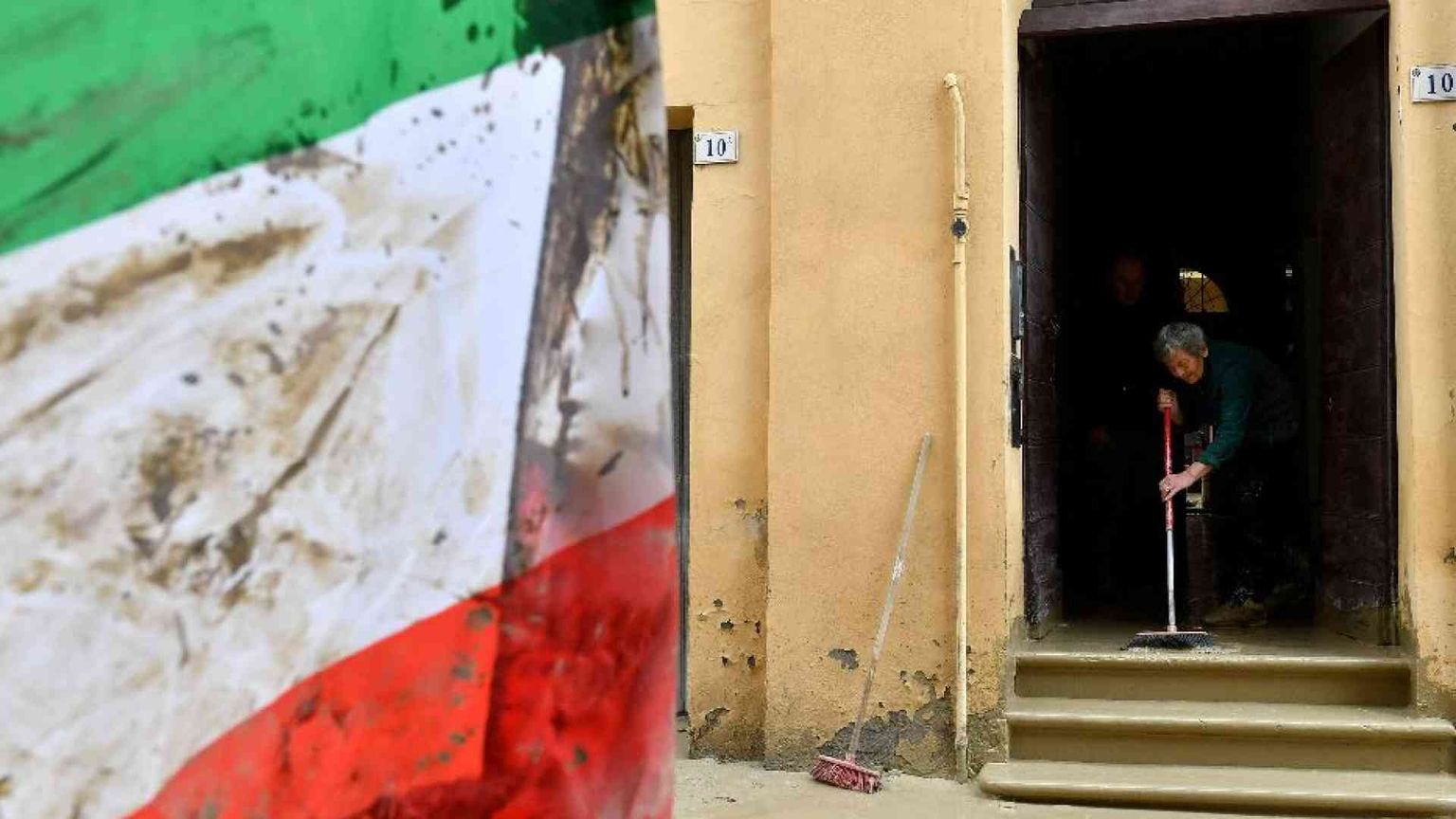 Emilia Romagna, come aiutare le migliaia di persone sfollate dopo l'alluvione