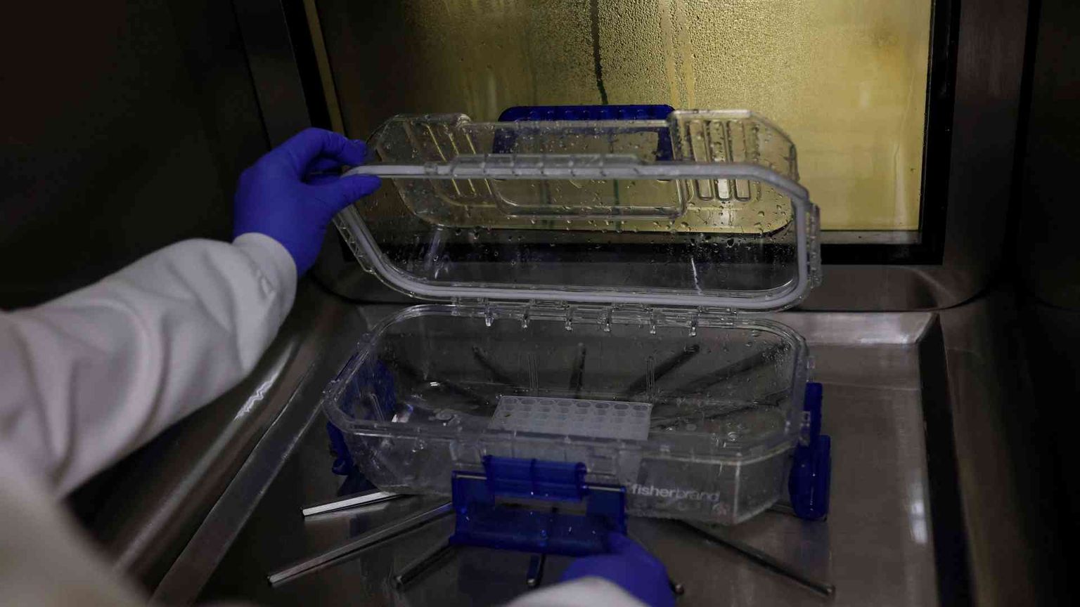 Cala la produzione industriale nell'Eurozona