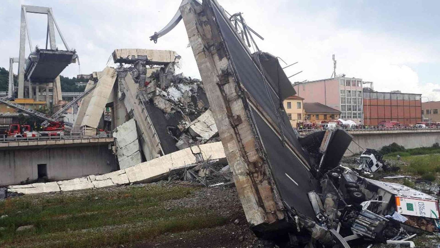 L’ex ad Mion: «Sapevo che il ponte era a rischio di crollo»