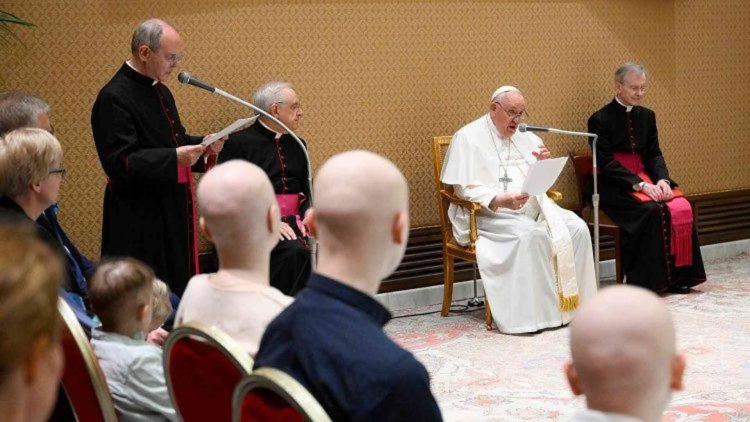 Il Papa ai bimbi malati: Gesù vi è sempre vicino