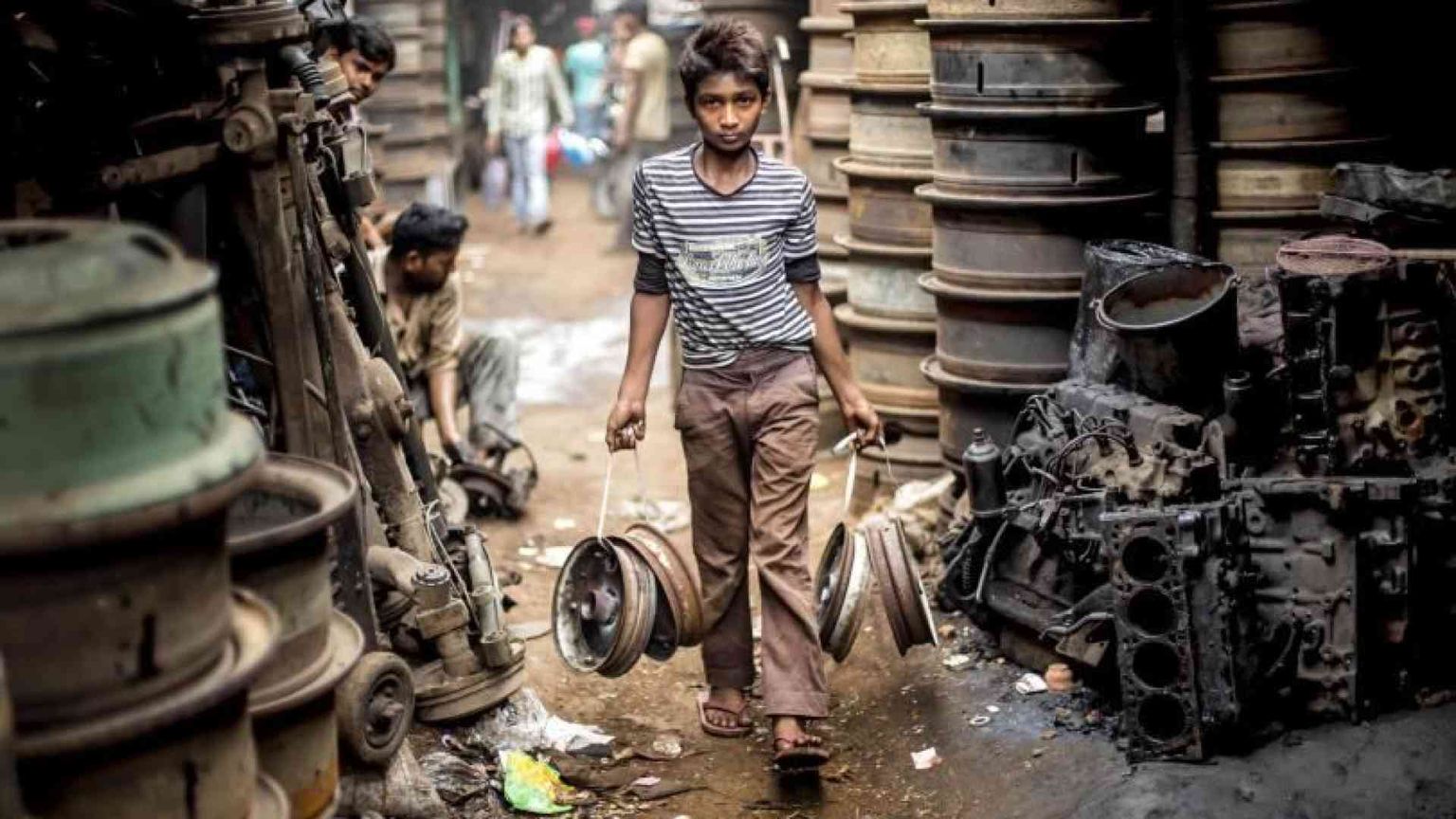 «Invisibili» e sfruttati: la globalizzazione della tratta