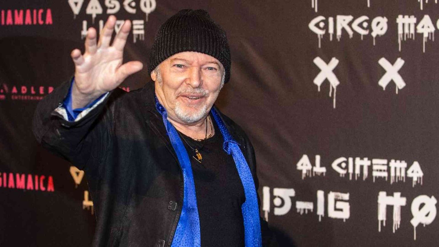 Vasco Rossi risponde al vescovo di Rimini: «Ci rialzeremo»