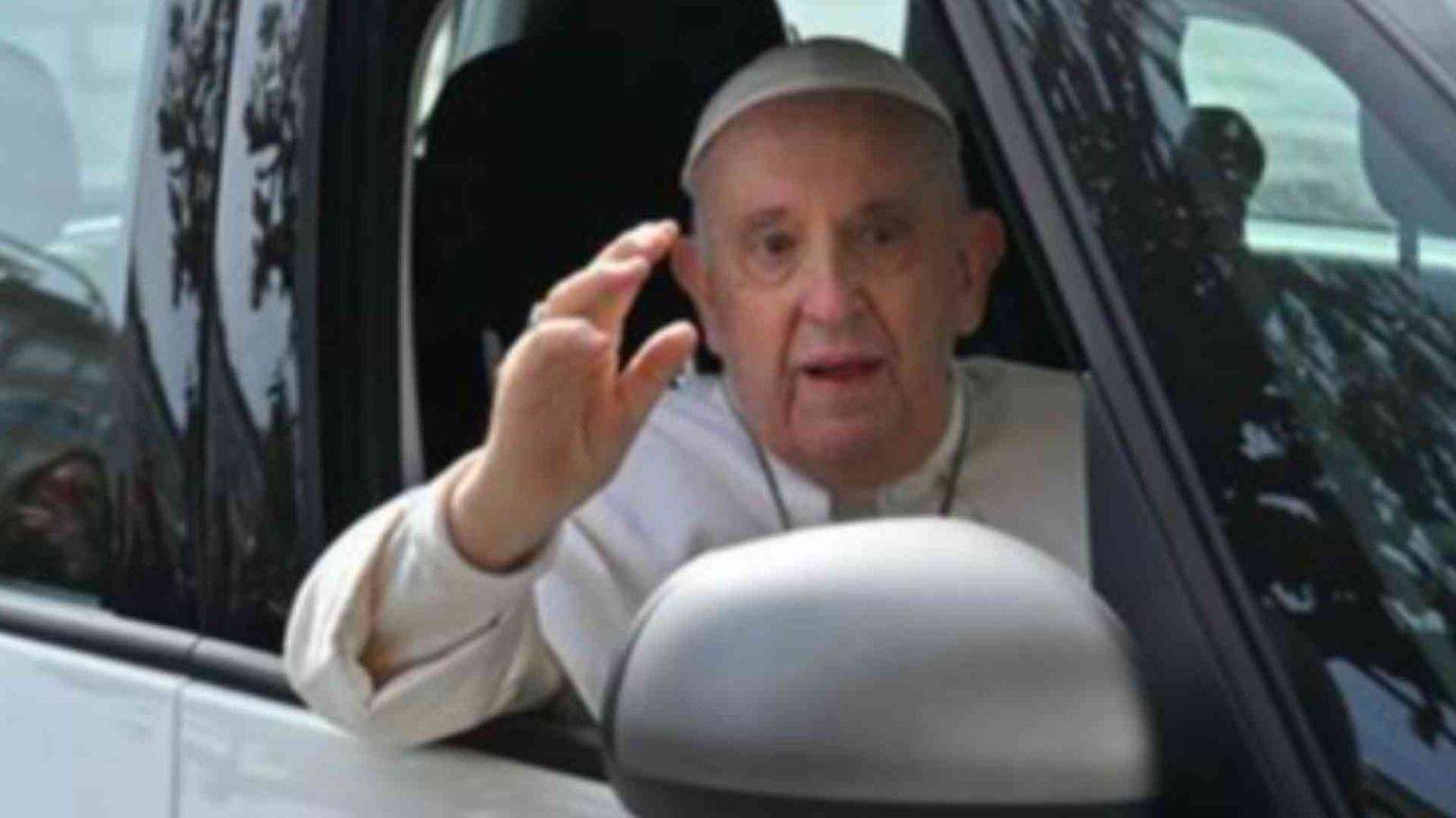 Papa Francesco al Gemelli per un controllo. Già tornato in Vaticano