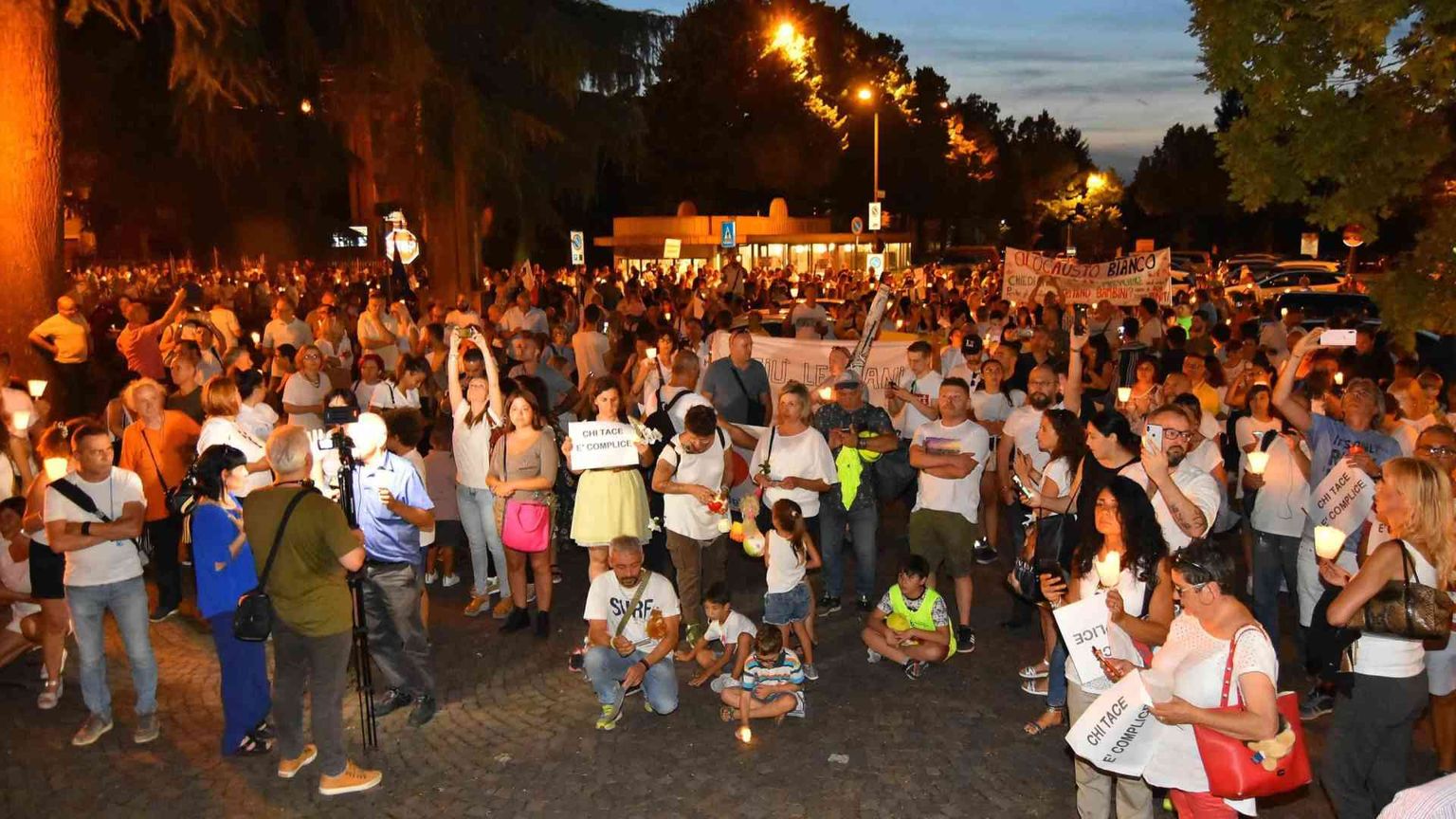 I presunti affidi illeciti a Bibbiano, il punto dopo l'assoluzione di Foti