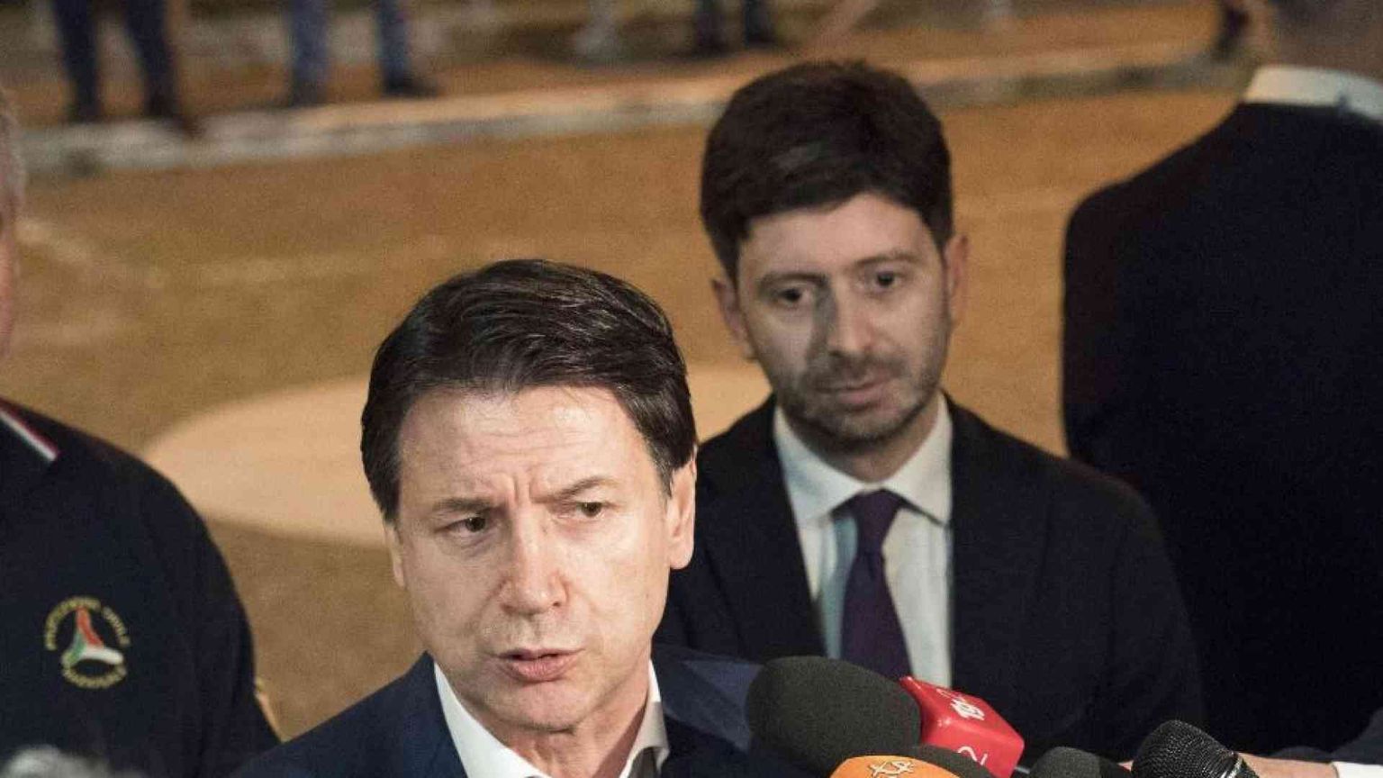 Covid e zona rossa, prosciolti Conte e Speranza