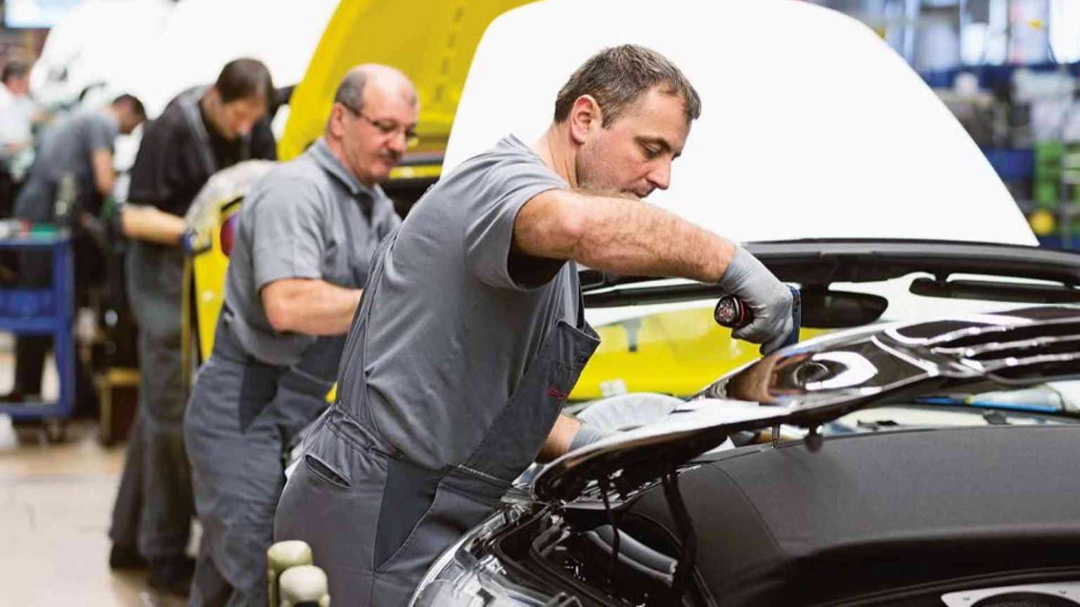 Un aumento salariale di 123 euro per i metalmeccanici. Come ci si è arrivati