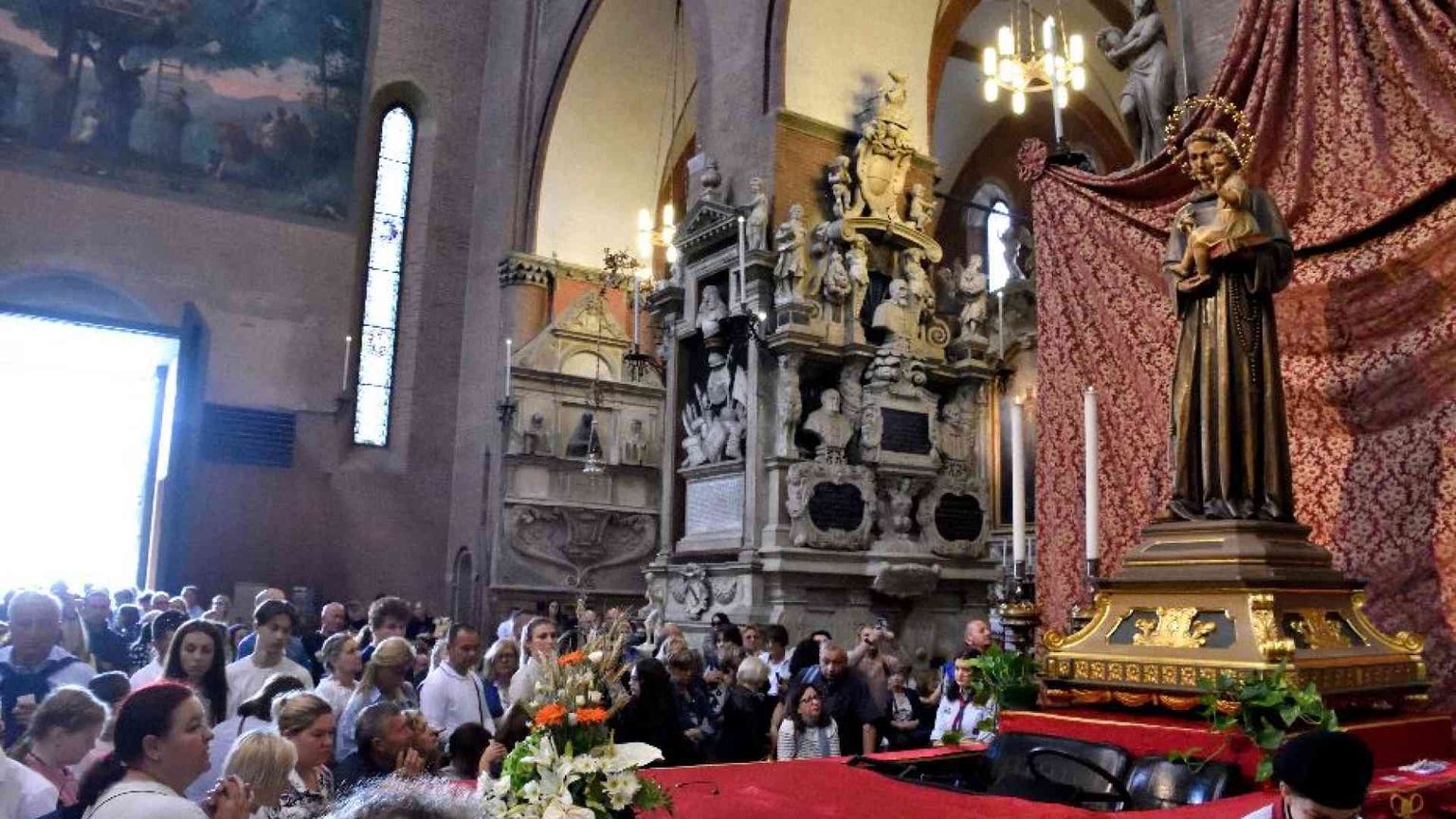 A Padova il grande pellegrinaggio, «Sant'Antonio, accoglie e ascolta»