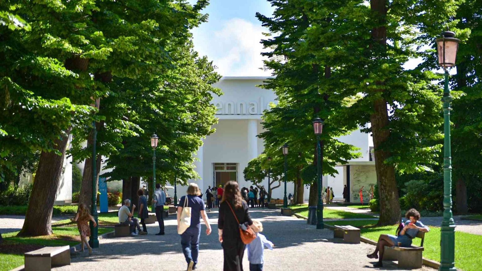 La Biennale arte del 2024 sarà dedicata a chi è “straniero”